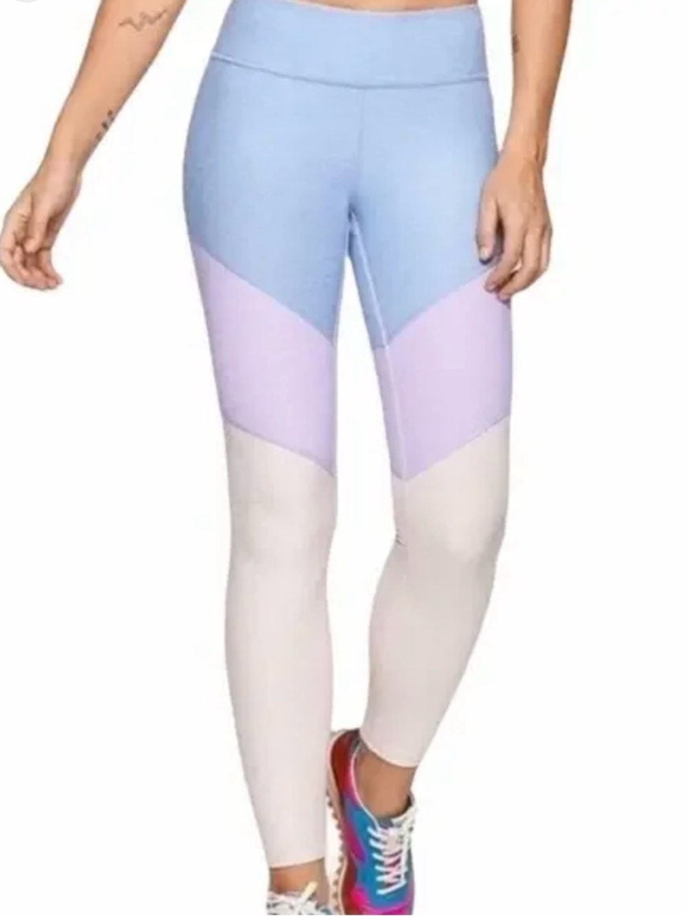 Outdoor Voices Colorblock High-Rise Leggings in Light Blue, Lilac & pink Size S